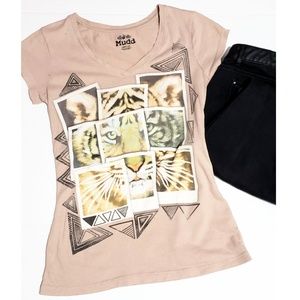 3/$15  tiger photo tee shirt size medium MUDD